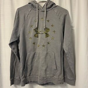 Under Armour Gray Pullover Hoodie with Camo Logo and Stars